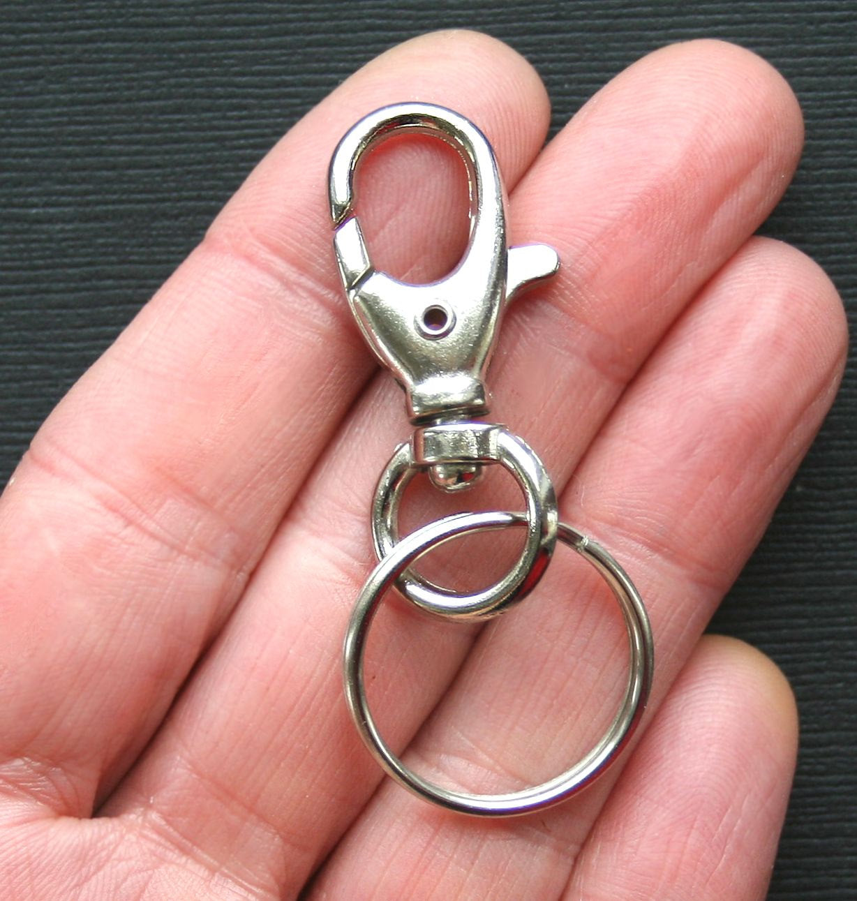 Silvertone Locking Key Ring with Snake Chain