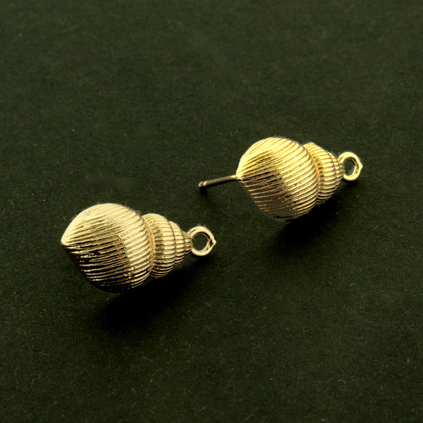 14k Conch Earrings - 1 Pair - Sea Shell Design - 14k Gold Plated Brass - GLD1037