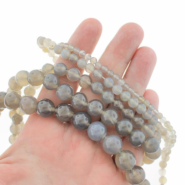 Perles d'agate naturelle rondes 4mm -12mm - Choisissez votre taille - Stormy Grey - 1 Full 15.5" Strand - BD1832